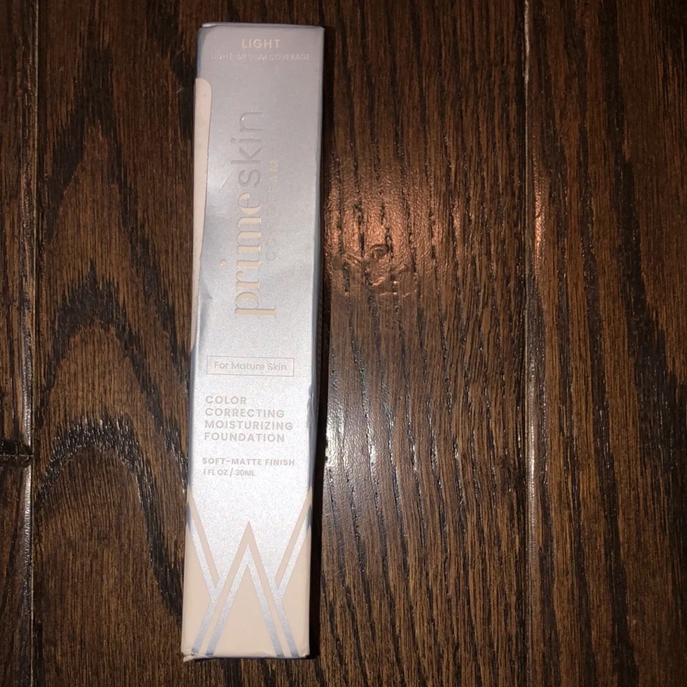 Prime skin cc+ cream Color correcting moisturizing foundation for mature skin